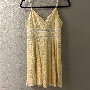 Medium yellow flower dress!!